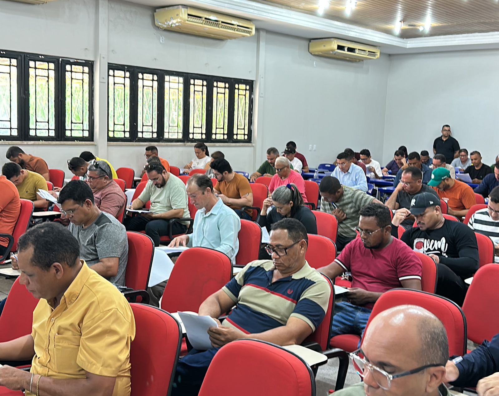 Detran-PI divulga classificados na prova objetiva do seletivo para instrutores de trânsito