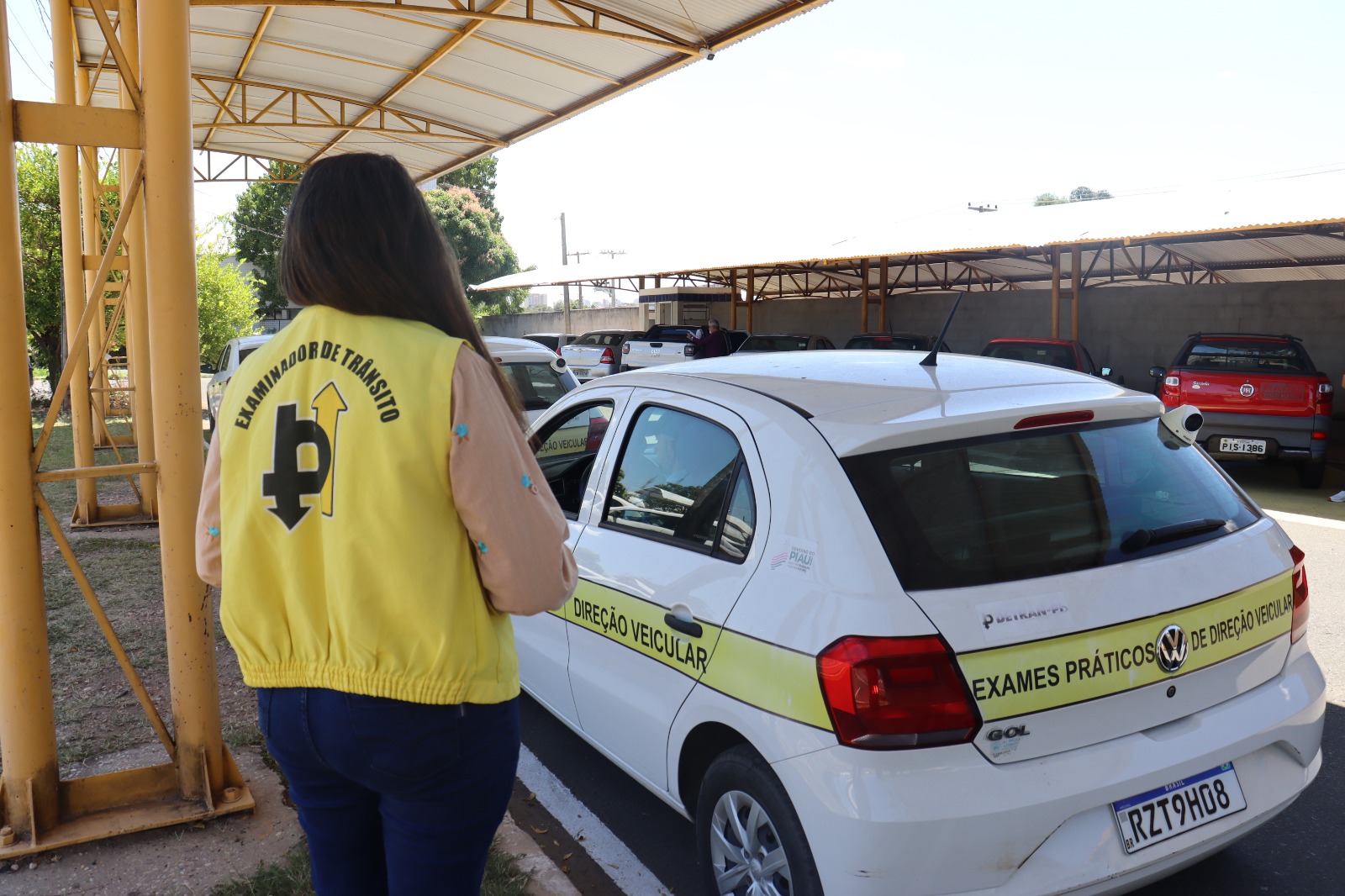 Baliza deixa de ser obrigatória para obtenção da habilitação na categoria B a partir desta quinta-feira (19)